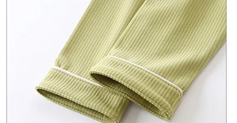 Children's Pyjama Sets, cozy and stylish sleepwear for kids 1 to 16 years. Lounging and bedtime quality sets for Autumn Winter