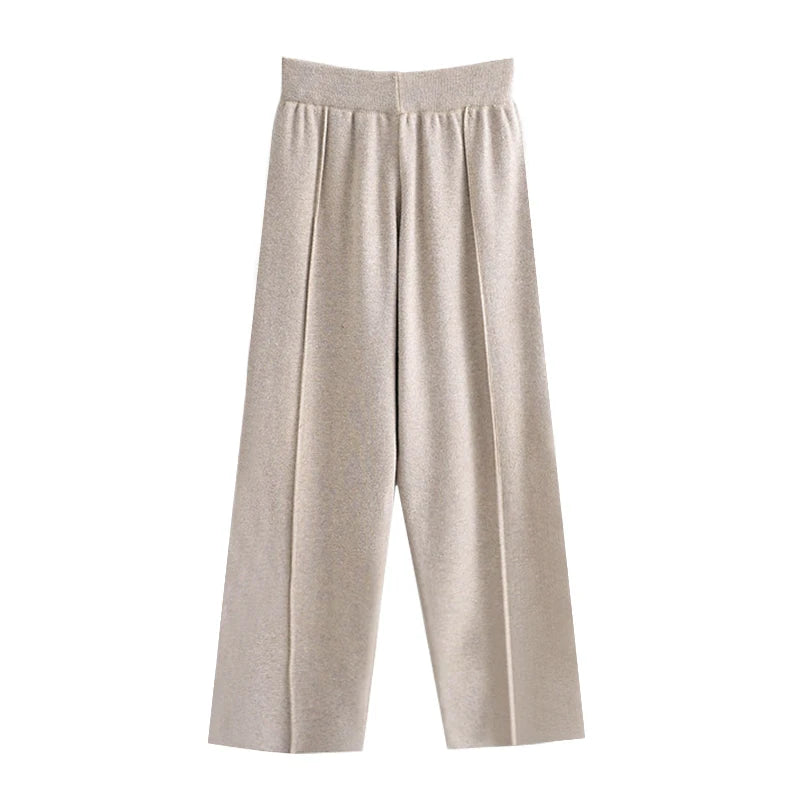 Sophisticated solid knitted two-piece set with turtleneck batwing sweater and casual wide leg pants loungewear set