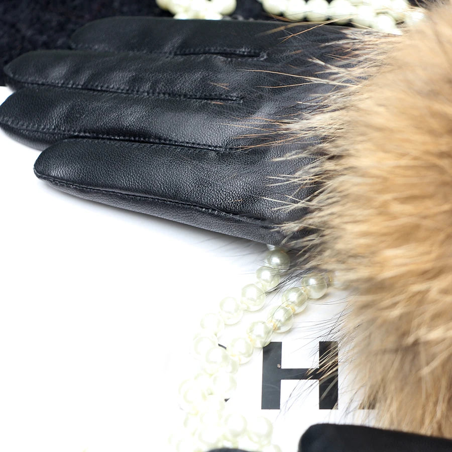 Luxurious genuine leather real raccoon fur women's gloves, big raccoon fur, and sheepskin, ensuring velvet warmth and touch for the winter season for snow cold weather .