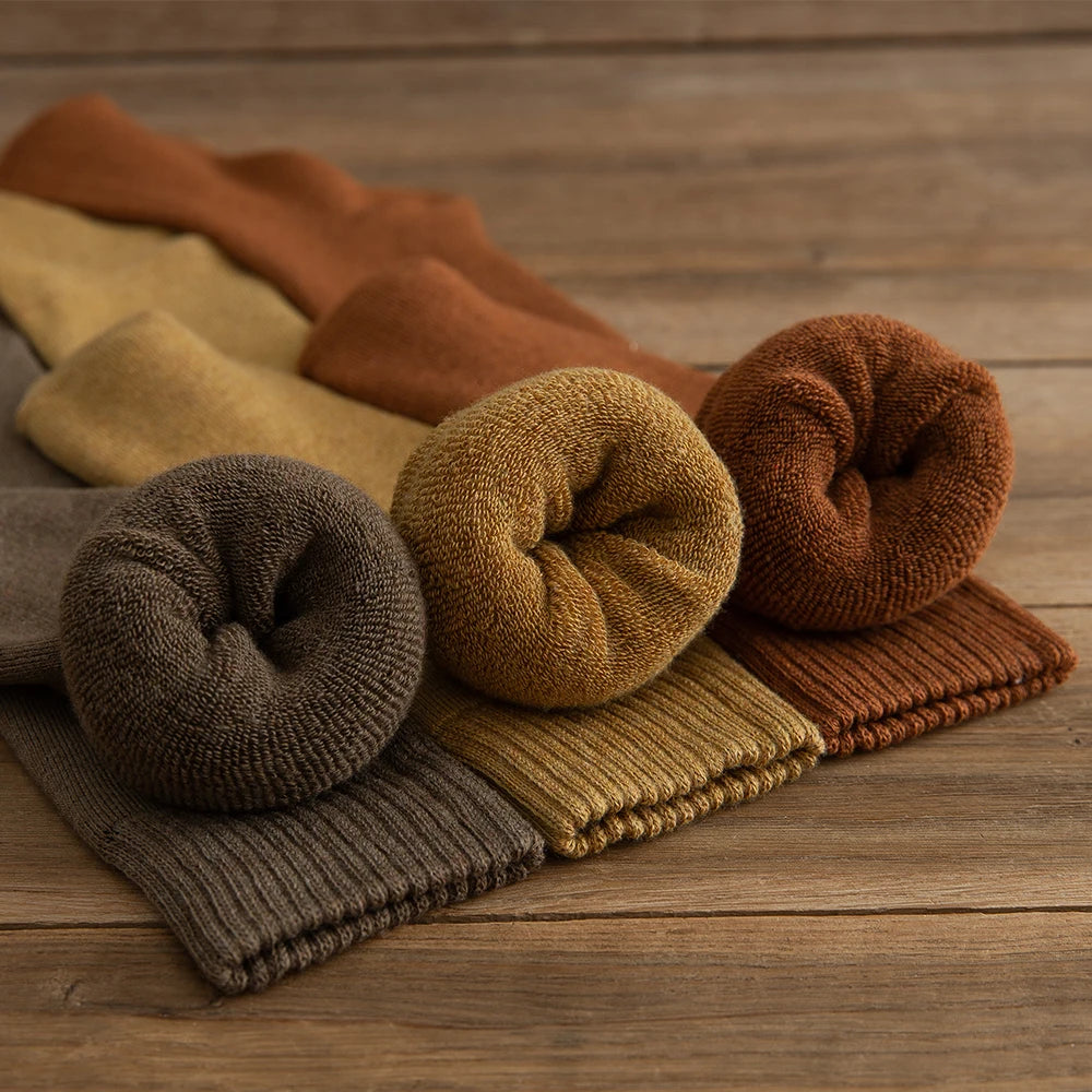 Winter cotton women calf socks that are warm, stylish, and of high-quality