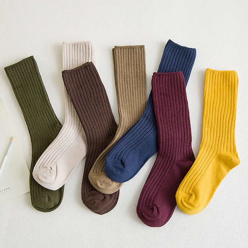 Cozy Retro Long Cotton Socks: Winter Essentials