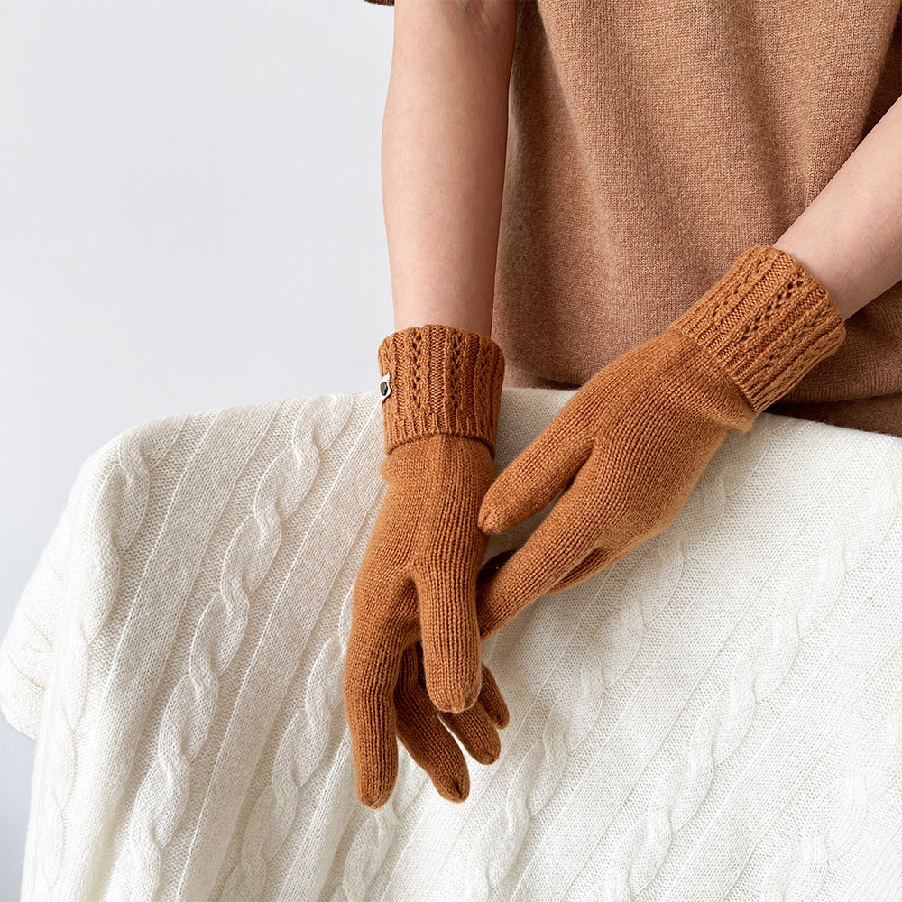 Winter luxury cashmere gloves for women with small cables and vertical edges , perfect gift