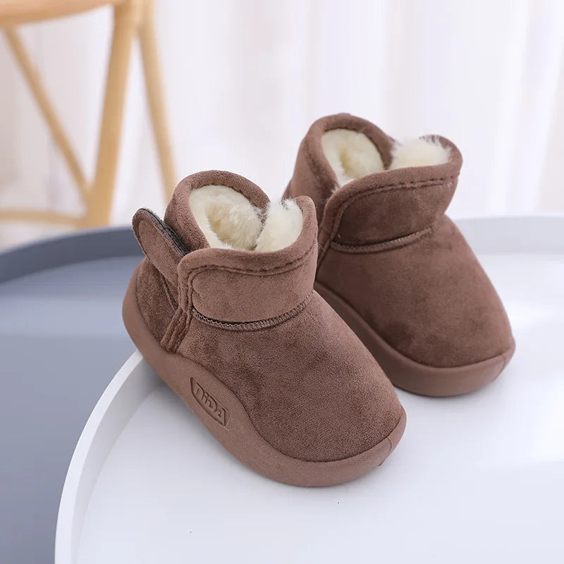 Kids' Soft Snow Boots for indoors for Cozy Indoor Adventures warm fussy slippers for boys and girls