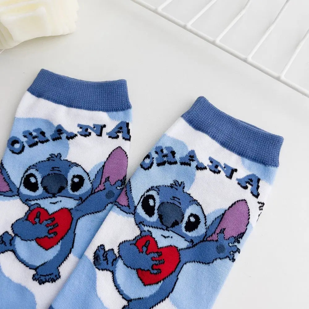 Chaussettes de dessin animé Disney Stitch - Chaussettes en coton pour enfants, cadeaux de Noël Kawaii pour garçons ou filles