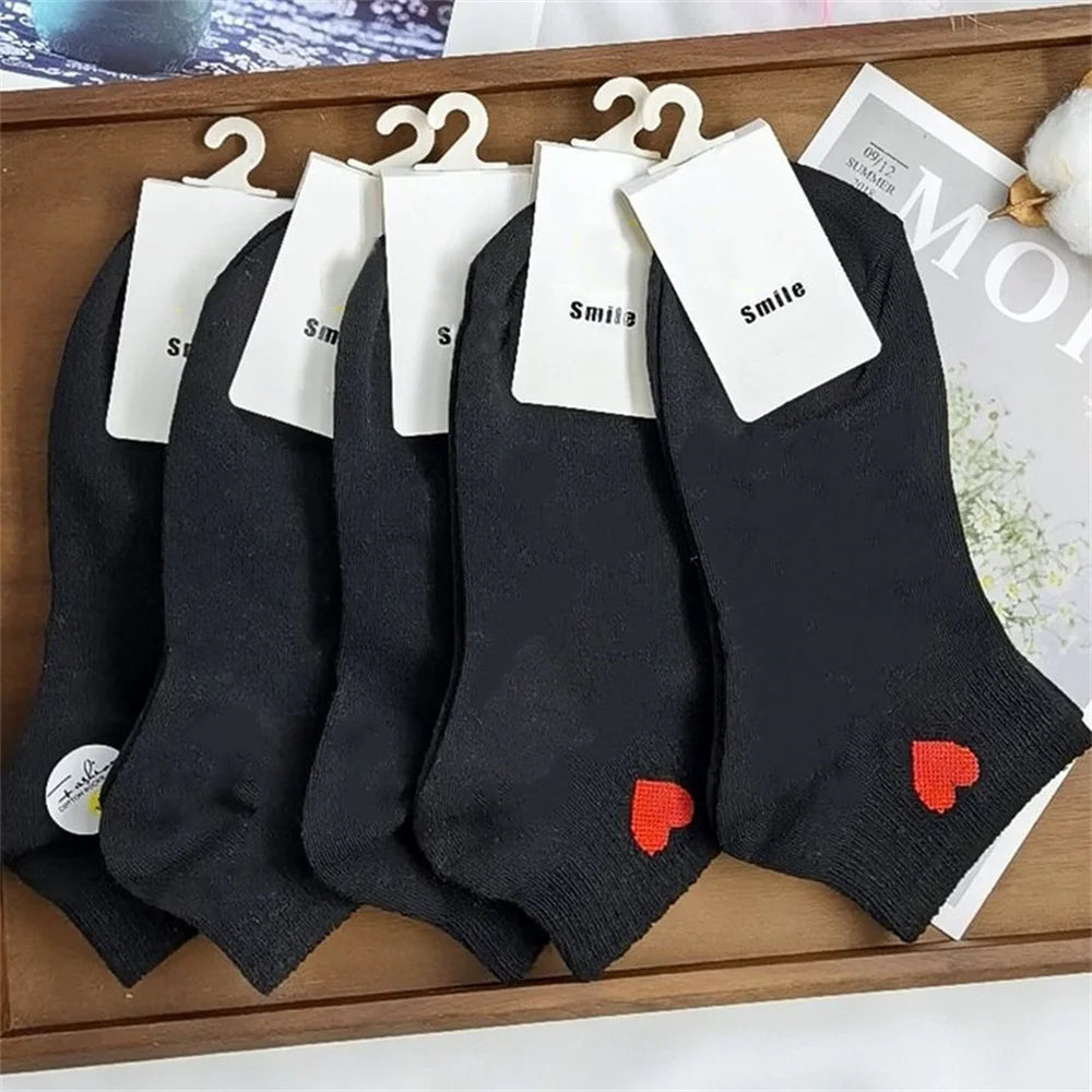 Charmant coeur coton mélangé chaussettes ensemble pf 5 paires de chaussettes de bateau à tube bas de mode d'été pour femmes