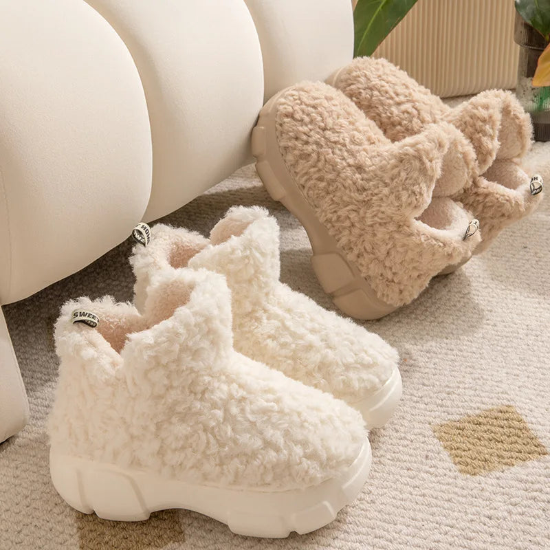 Winter warm shoes for women slippers with soft plush and platform sole, perfect for couples at home or on the street, snow boots for cozy and fluffy winter footwear.