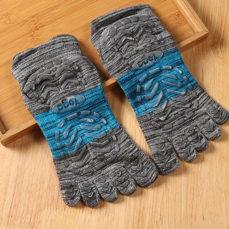 Full toe yoga socks cotton, cartoon design, silicone non-slip grip, perfect for pilates yoga barre workout or general fitness activities or workout
