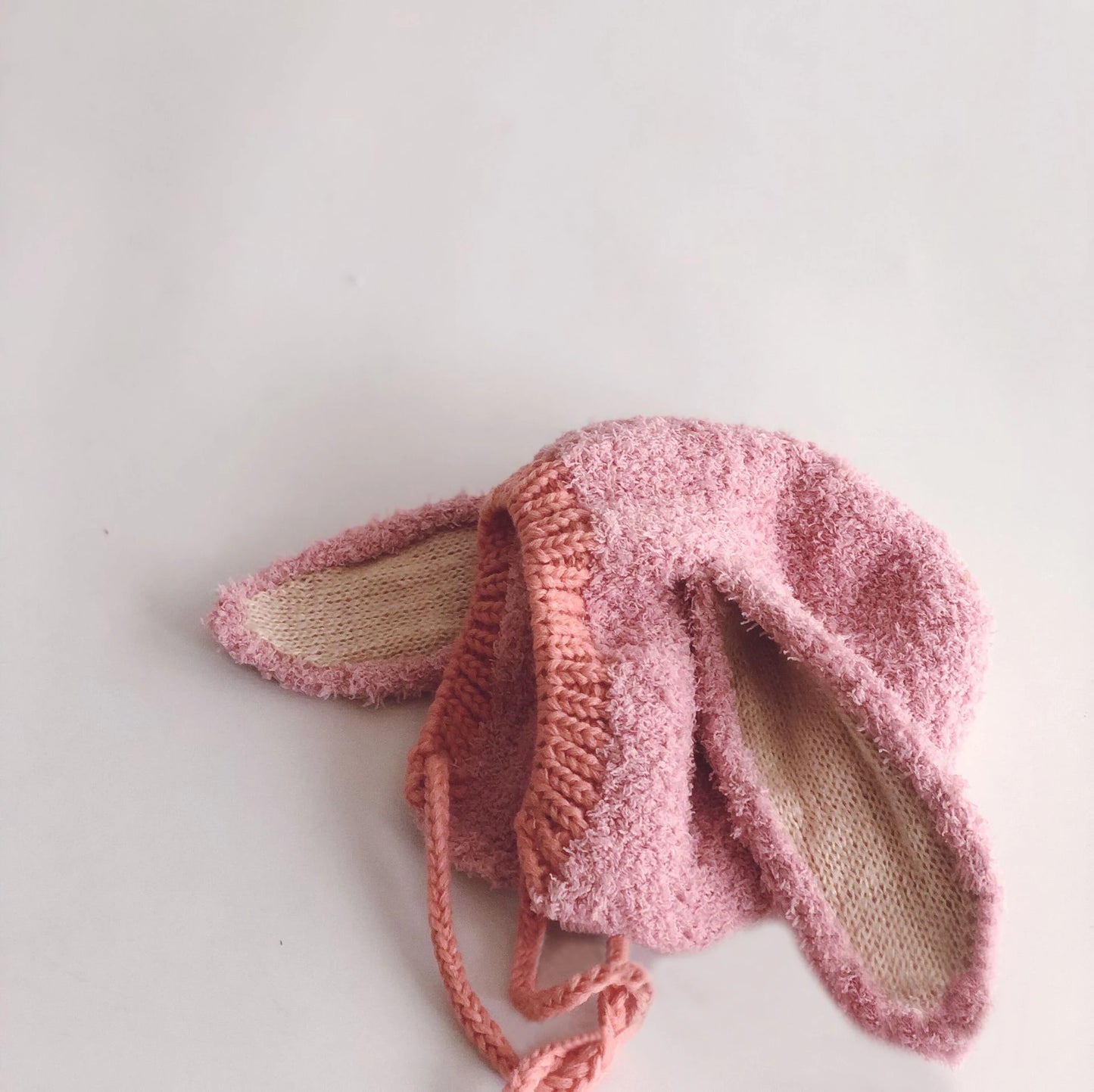 Kuschelhase, schicke Plüsch-Babymütze für gemütliche Wärme – weiche Mütze für Mädchen und Jungen (3–36 Monate)