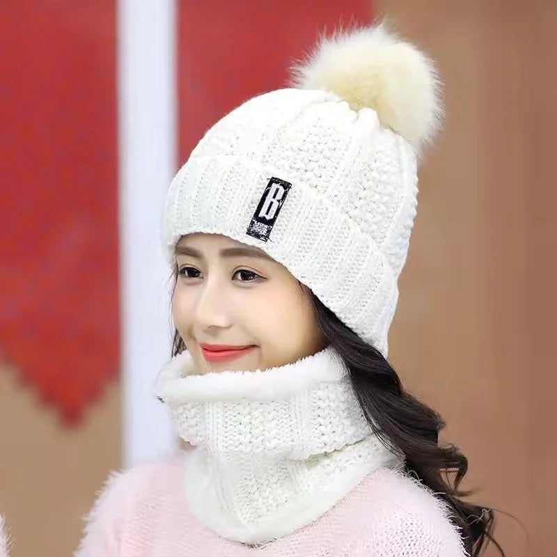 Elegant Women's Winter Knitted Scarf and Hat Set, Ensuring Warmth and Style in Cold Climates