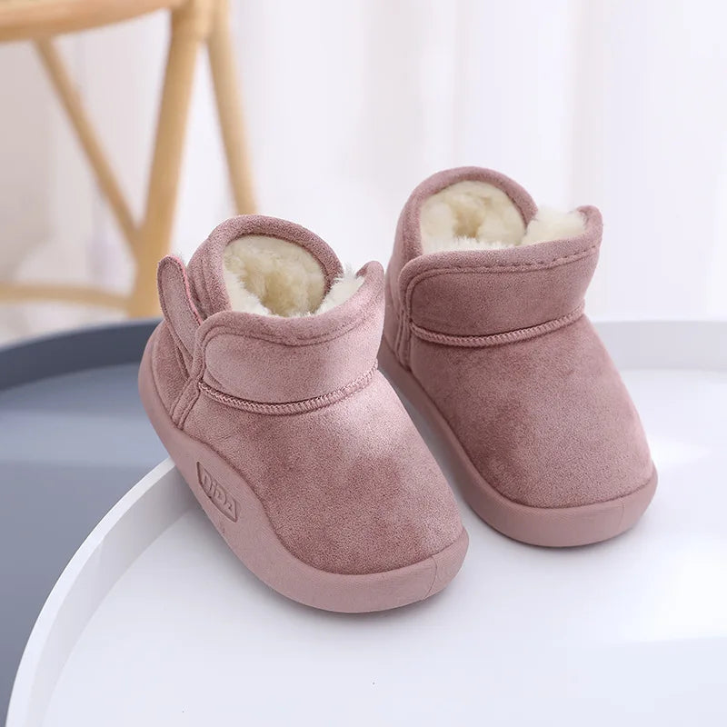 Kids' Soft Snow Boots for indoors for Cozy Indoor Adventures warm fussy slippers for boys and girls