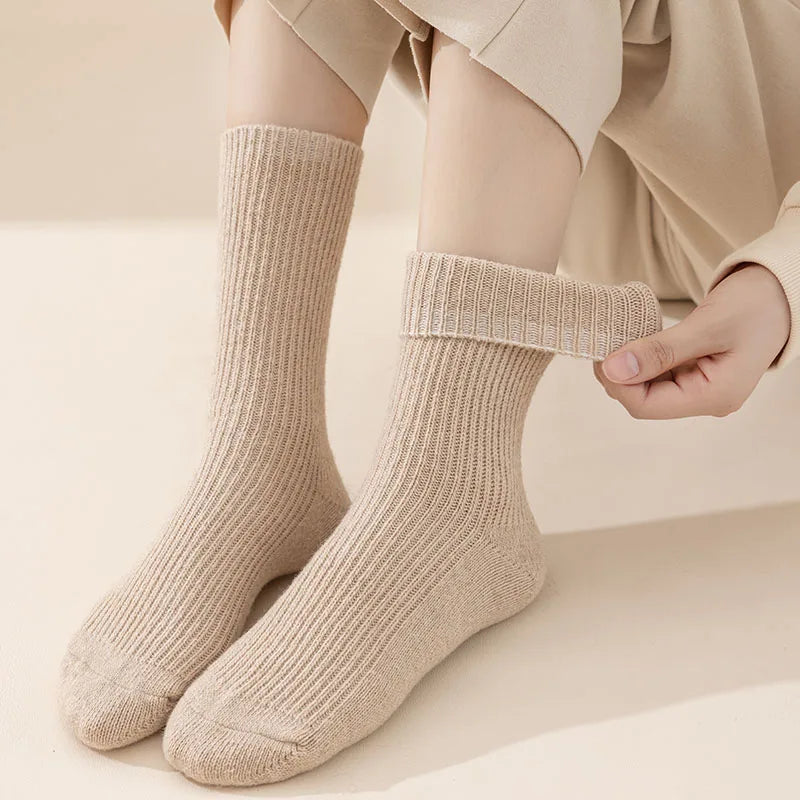 3 Pairs of High-Quality Retro Merino Wool blend Women's Socks