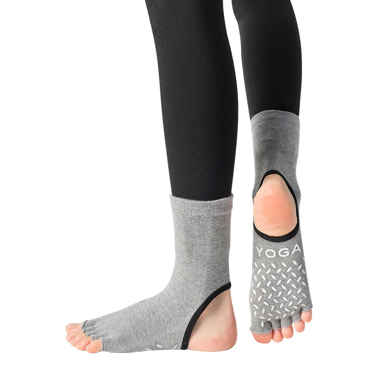 Silicone non-slip toeless yoga pilates socks with five fingers for women in fitness, sport, dance, ballet – elegant ankle socks for the active lady
