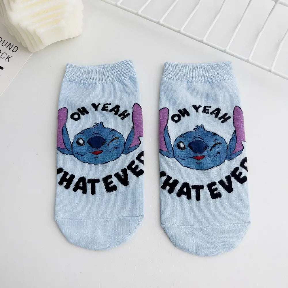 Chaussettes de dessin animé Disney Stitch - Chaussettes en coton pour enfants, cadeaux de Noël Kawaii pour garçons ou filles