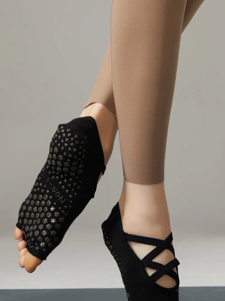 Breathable backless five-toe socks to take your fitness routine to the next Level