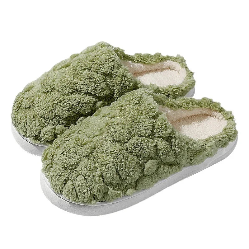 New plush slippers for couples warm home elegance for couples, featuring thickened anti-slip bottoms, baotou design, and luxurious cotton comfort