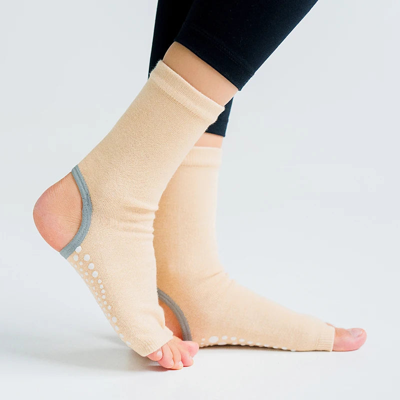 Hot two-toe elegant yoga pilates socks with silicone for non-slip grips and quick-dry comfort in yoga sessions, ballet, and dance – perfect fit for women's fitness