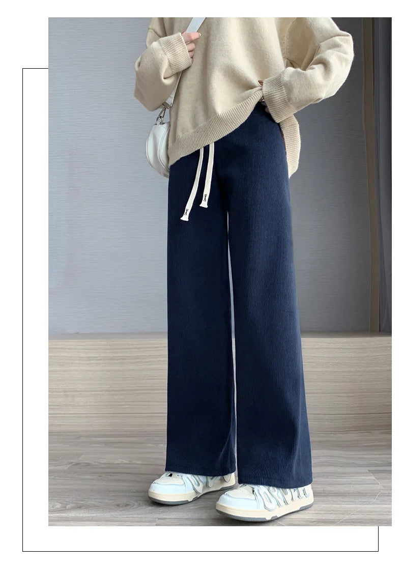 Women's Long Fleece-Lined Pants for autumn and winter. Featuring a flattering high waist and wide-leg silhouette, these pants offer both warmth and timeless elegance