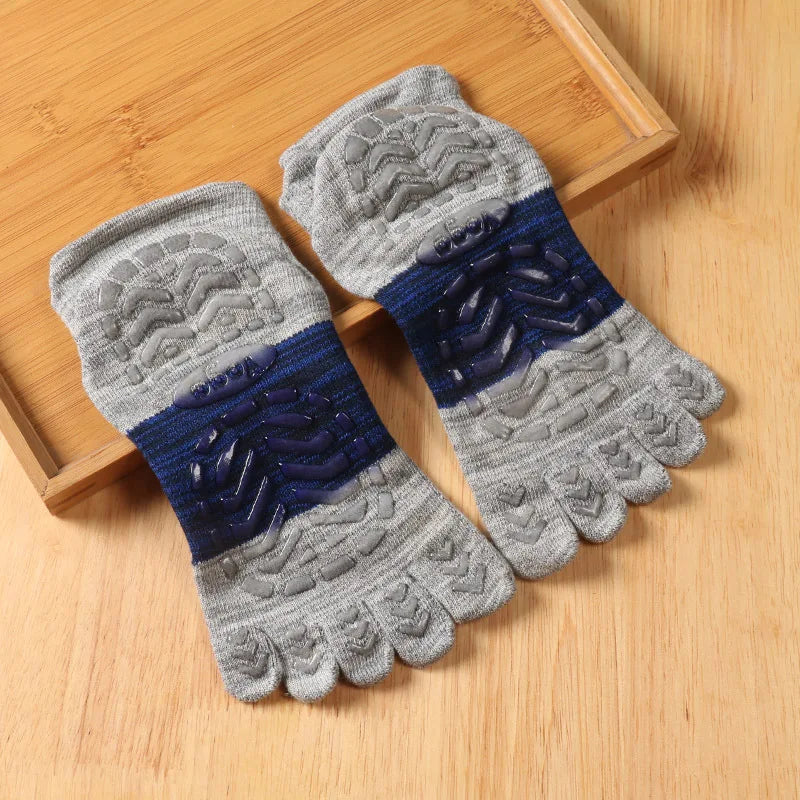 Full toe yoga socks cotton, cartoon design, silicone non-slip grip, perfect for pilates yoga barre workout or general fitness activities or workout