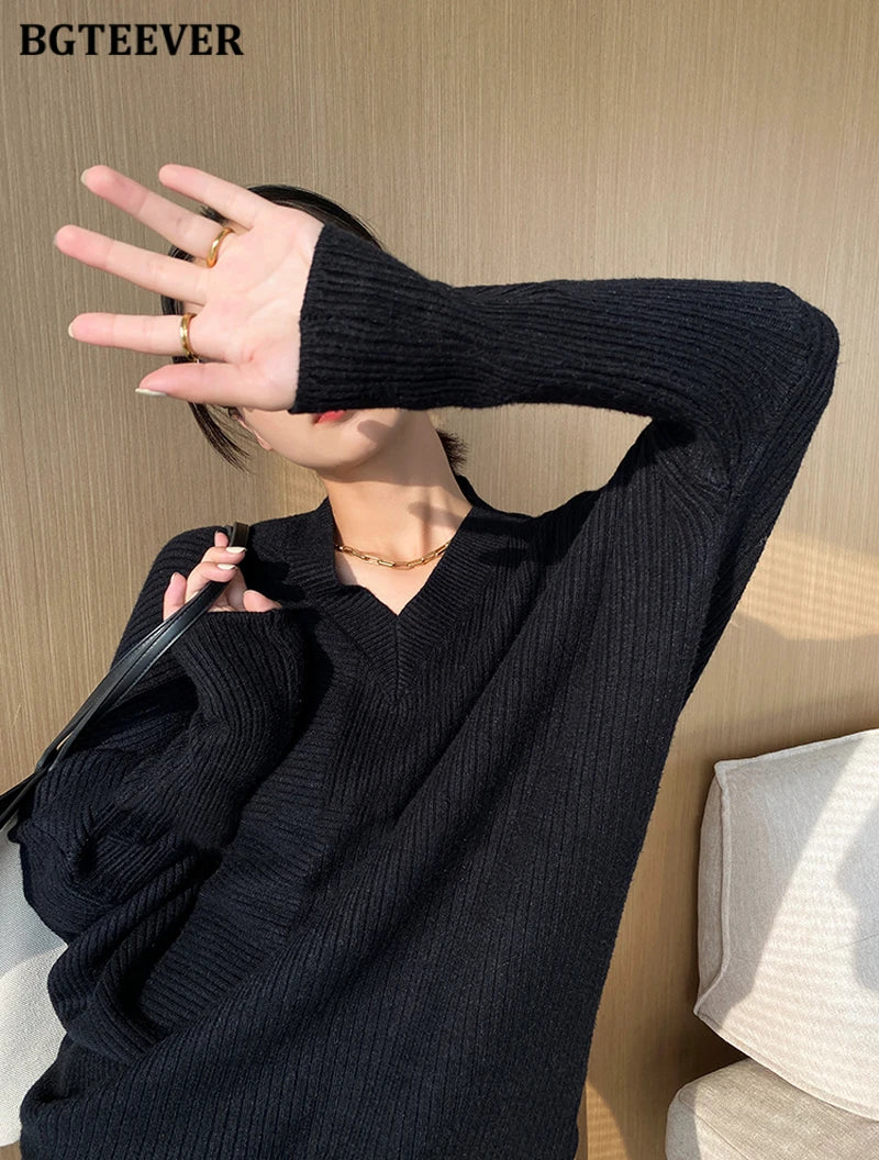 Elevate your winter wardrobe with our chic Knitted 2-Piece Set for women, boasting a turtleneck collar and high-waisted wide-leg pants. This cozy loungewear coy exudes both comfort and sophistication