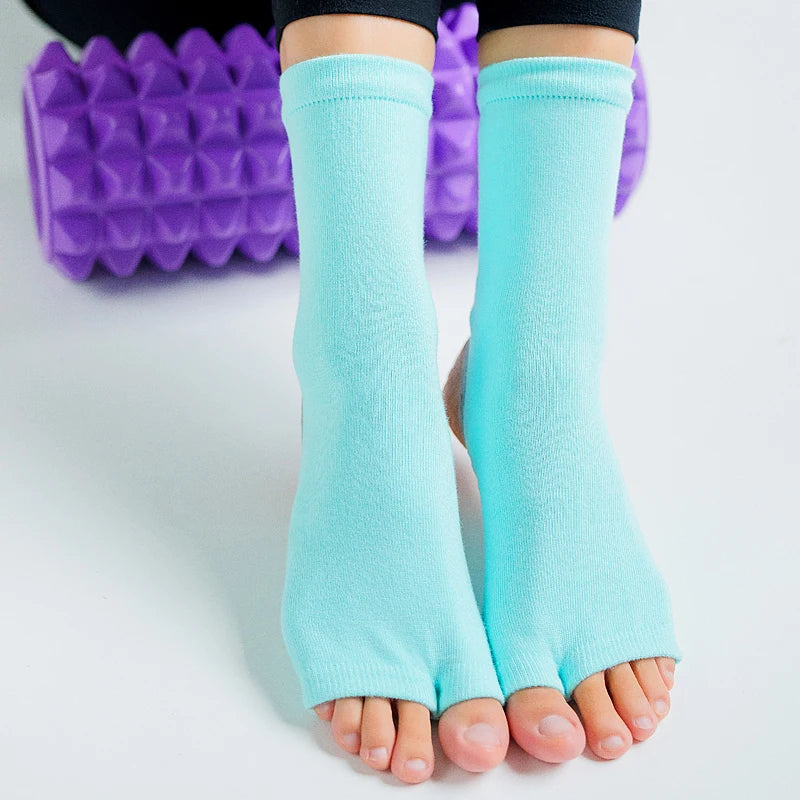 Hot two-toe elegant yoga pilates socks with silicone for non-slip grips and quick-dry comfort in yoga sessions, ballet, and dance – perfect fit for women's fitness