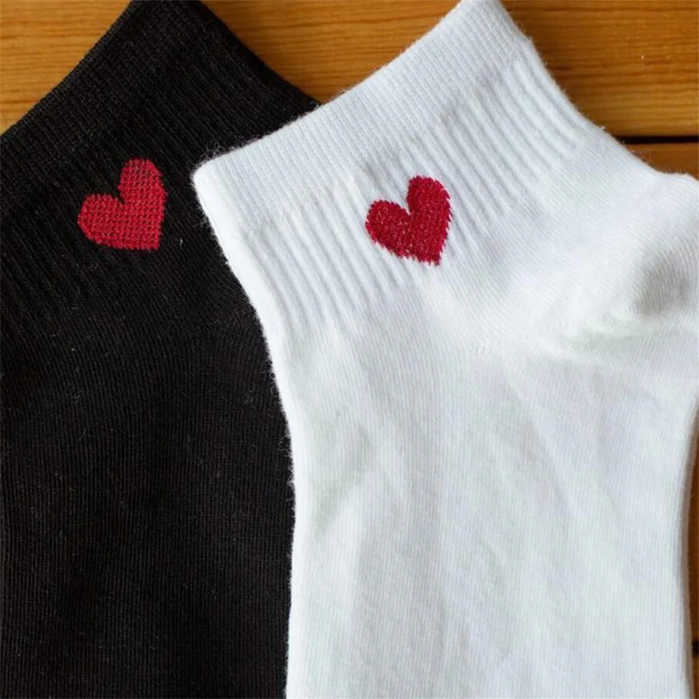Charmant coeur coton mélangé chaussettes ensemble pf 5 paires de chaussettes de bateau à tube bas de mode d'été pour femmes