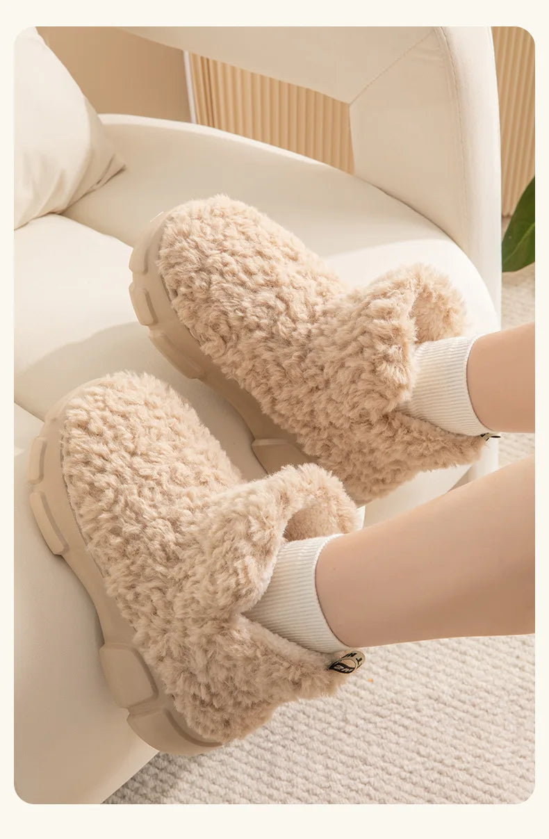 Winter warm shoes for women slippers with soft plush and platform sole, perfect for couples at home or on the street, snow boots for cozy and fluffy winter footwear.