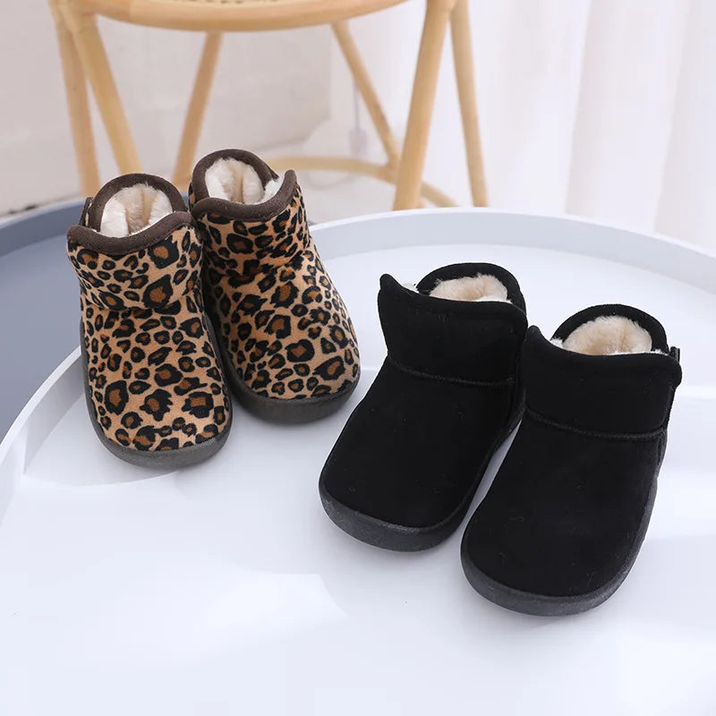 Kids' Soft Snow Boots for indoors for Cozy Indoor Adventures warm fussy slippers for boys and girls