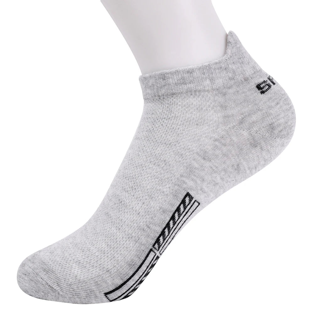 High-Quality Men's Cotton Sports Ankle Socks - Breathable, Comfortable, and Stylish for Summer (Sizes 38-45)