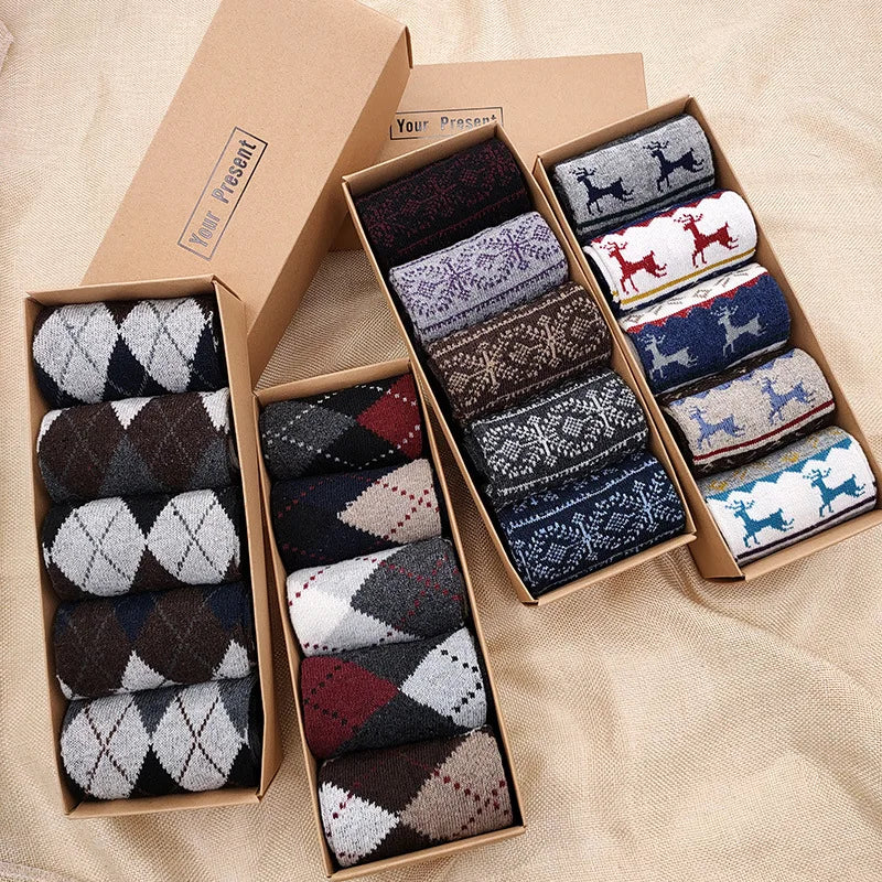 Wool socks for winter Men's middle  tube Socks  sports  Breathable  warm Business trendy casual or formal and chic socks gift box-5 Pair set lot