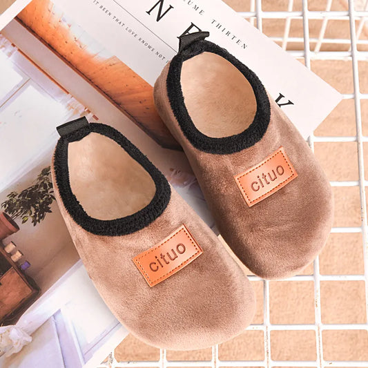 Winter comfort for little feet: kids plush floor shoes - cozy warmth, soft anti-slip design, ideal for nursey and school