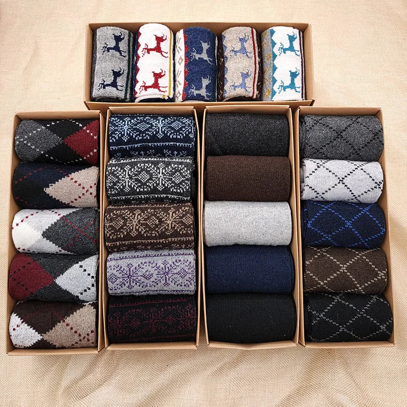 Wool socks for winter Men's middle  tube Socks  sports  Breathable  warm Business trendy casual or formal and chic socks gift box-5 Pair set lot