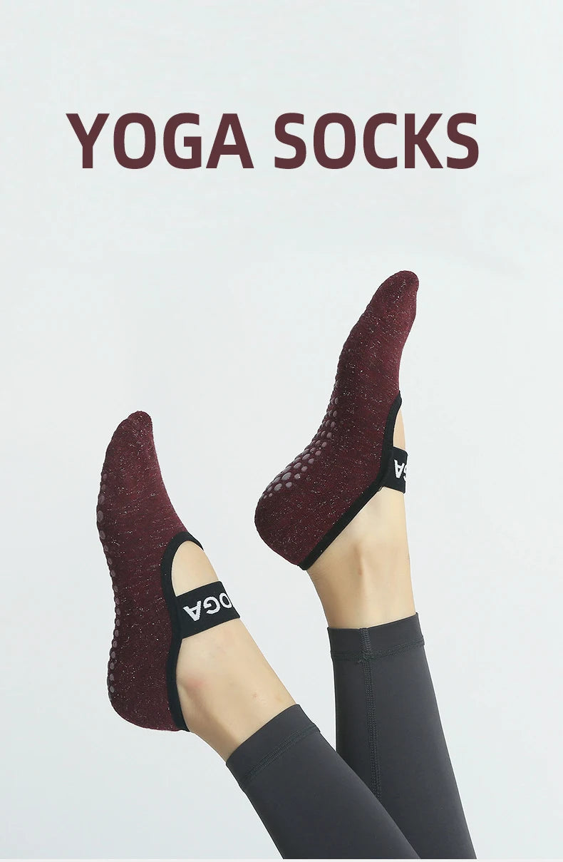 Chaussettes de yoga antidérapantes en silicone à pois en coton pour femmes - compagnon parfait pour le Pilates, design élégant et invisible