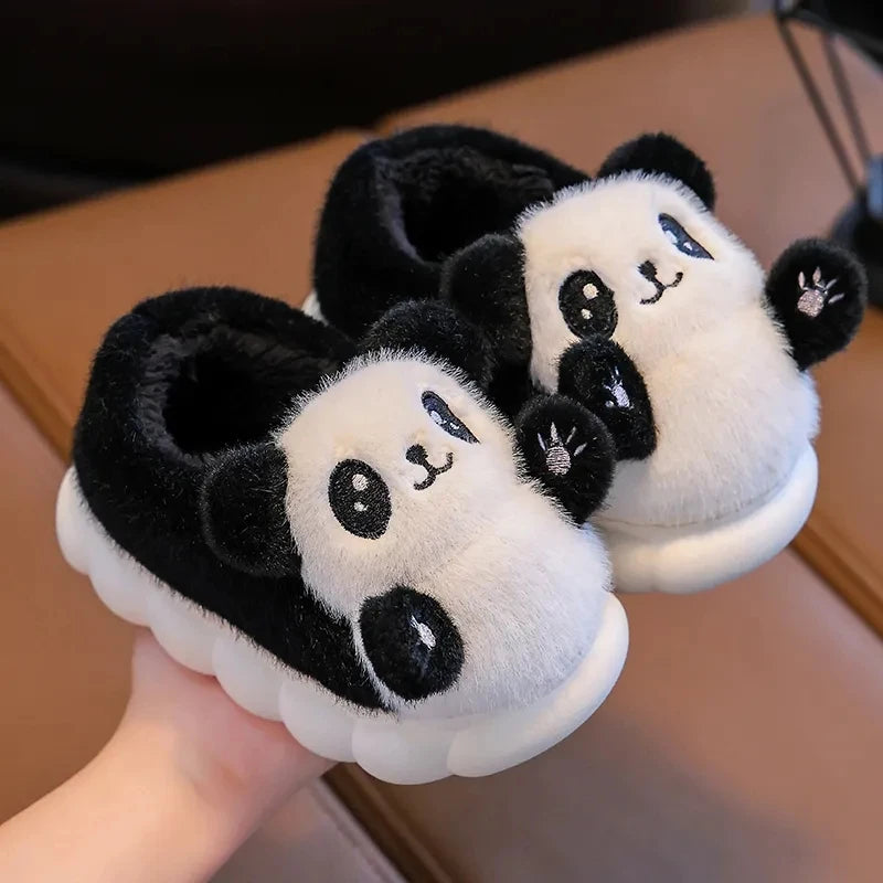 Gemütliche Cartoon-Panda-Hausschuhe für Kinder, warme, flauschige Innenschuhe für Jungen und Mädchen 