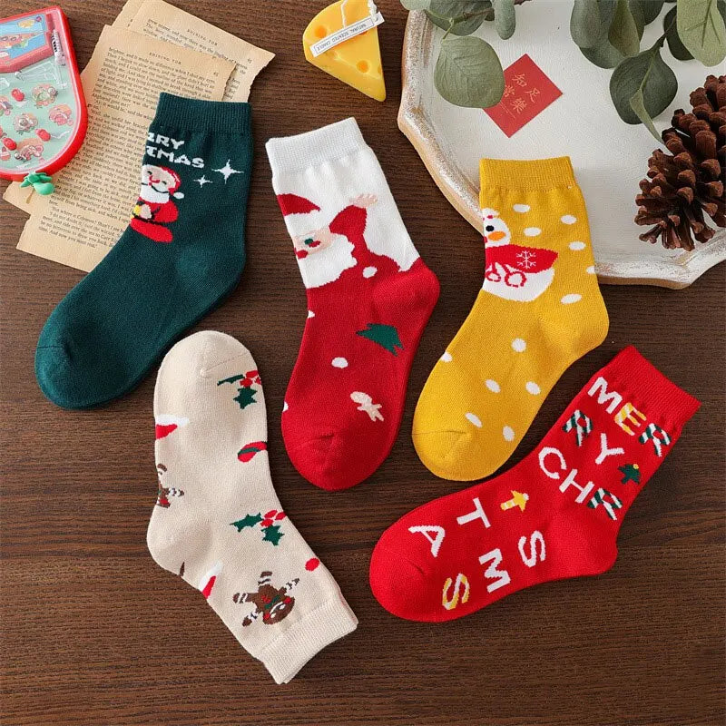 5 pair set of Kids Christmas socks for 1-10 Years, Cozy Holiday Essentials