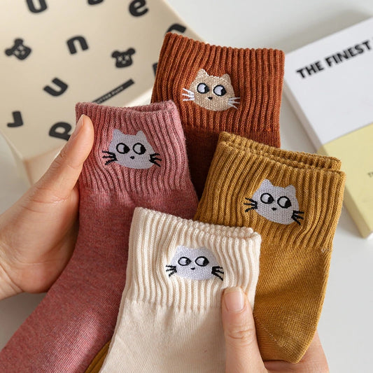 Chaussettes mignonnes brodées de chats pour filles