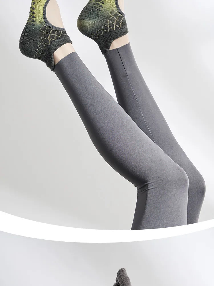 Chaussettes en coton à cinq orteils pour femmes, Pilates, yoga, antidérapantes, en silicone, à cheville basse