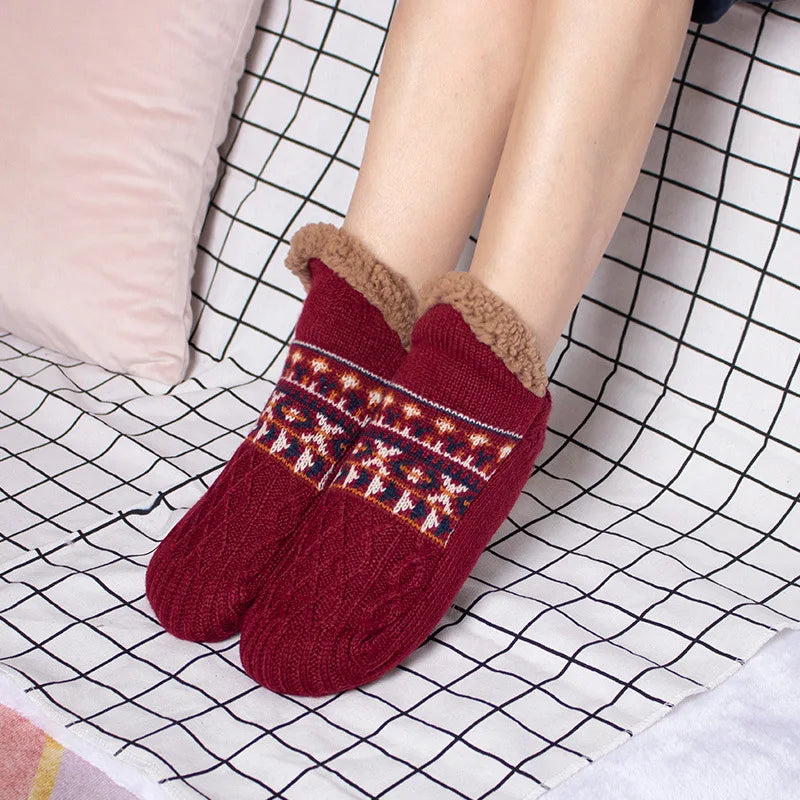 Cozy winter warmth with knitted socks for men with non-slip foot warmer snow cold fuzzy