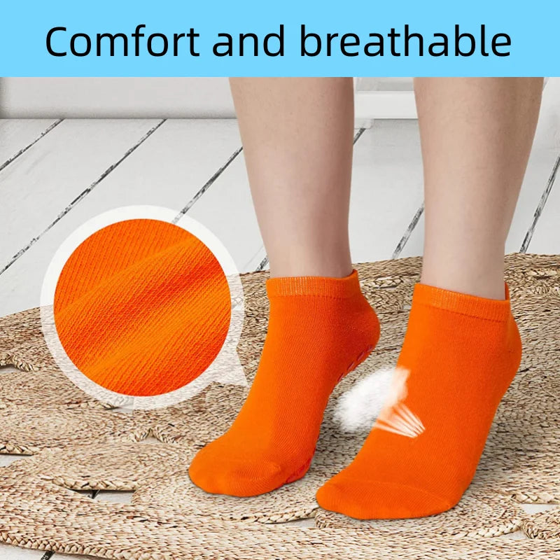 Chaussettes confortables élastiques antidérapantes en coton respirant pour le yoga, la gym, le pilates ou le trampoline, les pas stables pour enfants, le ballet et d'autres activités.