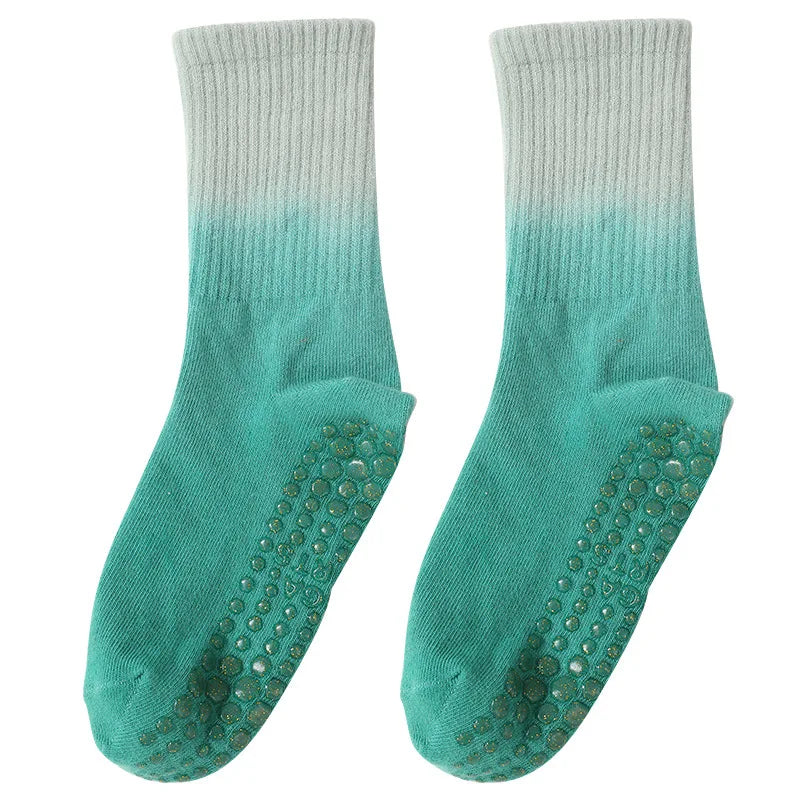 Chaussettes de yoga antidérapantes à dégradé mi-tube en coton respirant pour plus de confort pour la danse, le ballet, le Pilates, le yoga et l'exercice pour femmes